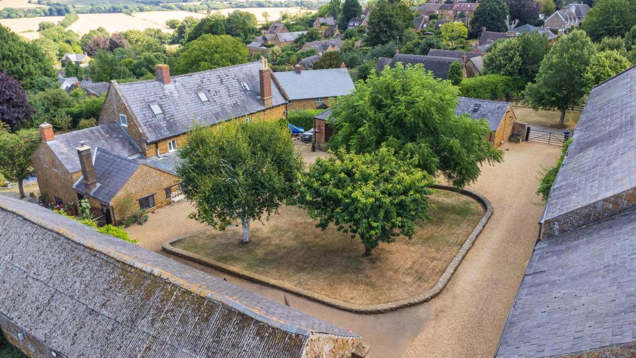 The Barn @ Laurel Farm Villa Shotteswell Bagian luar foto